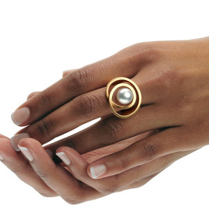 Pirouette mit Perle Pirouette mit Perle